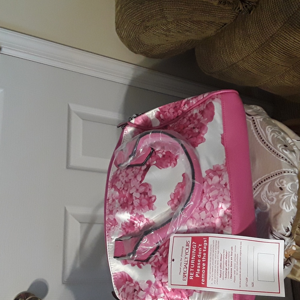 Purses - Picture 2 of 3